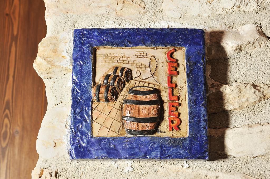 Masia Casa Roja Banyeres del Penedes ภายนอก รูปภาพ
